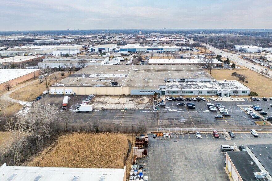 313 S Rohlwing Rd, Addison, IL à louer - Aérien – Image 2 sur 5