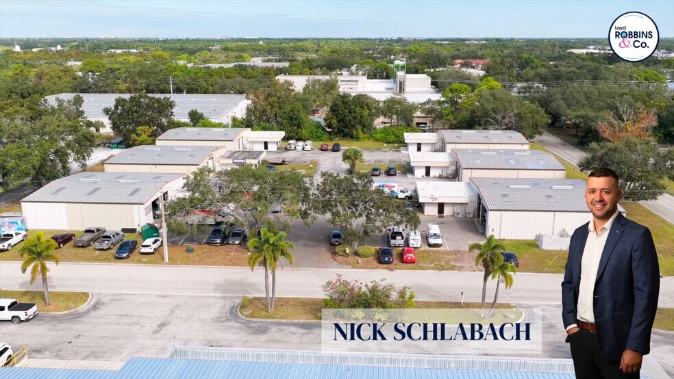 2311 Whitfield Industrial Way, Sarasota, FL à vendre - Vidéo sur l’annonce professionnelle – Image 2 sur 13