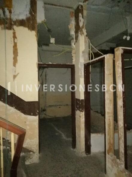 View Photo
