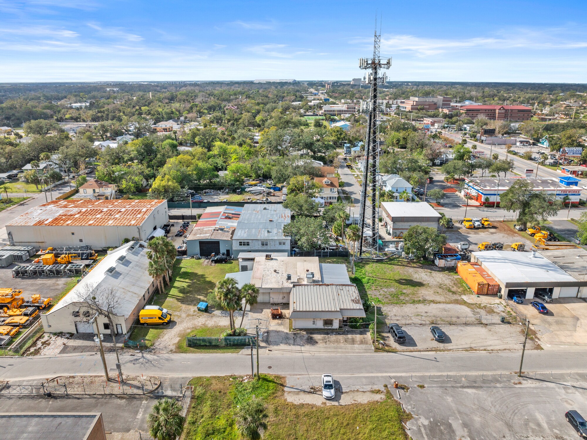 130 S Charles St, Daytona Beach, FL à vendre Photo principale– Image 1 sur 12