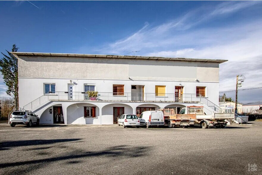 Local d’activités dans Montauban à louer - Photo de l’immeuble – Image 1 sur 1