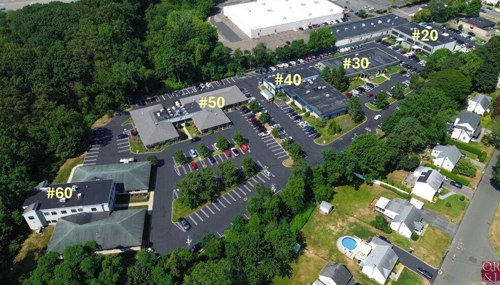 20 Commerce Park Dr, Milford, CT à louer - Photo de l’immeuble – Image 2 sur 18