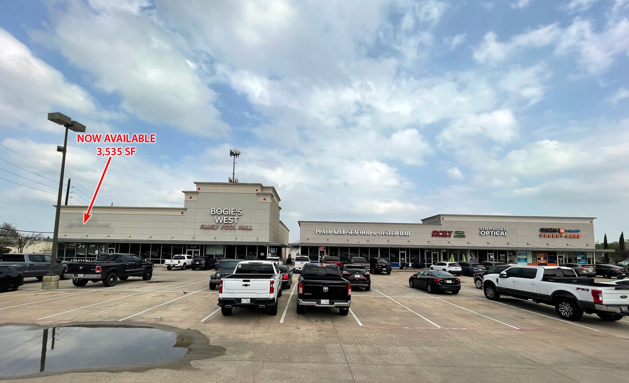 9606-9638 Jones Rd, Houston, TX à louer Photo de l’immeuble– Image 1 sur 9