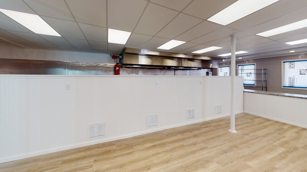 912 Somerville St, Manchester, NH à louer - Photo de l’immeuble – Image 2 sur 10