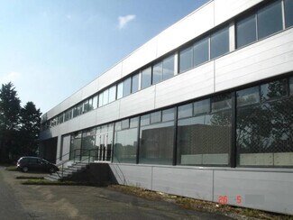 Plus de détails pour 35 Boulevard De La Muette, Garges-lès-Gonesse - Bureau, Industriel/Logistique à louer