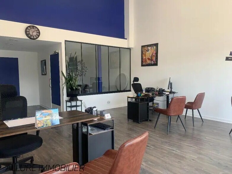 Bureau dans Brive-la-Gaillarde à louer - Photo intérieure – Image 2 sur 6