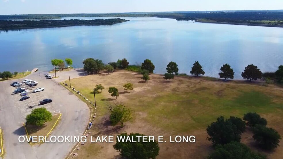 6480/ 6510 Blue Bluff Road, Austin, TX à vendre - Vidéo sur l’annonce professionnelle – Image 2 sur 25