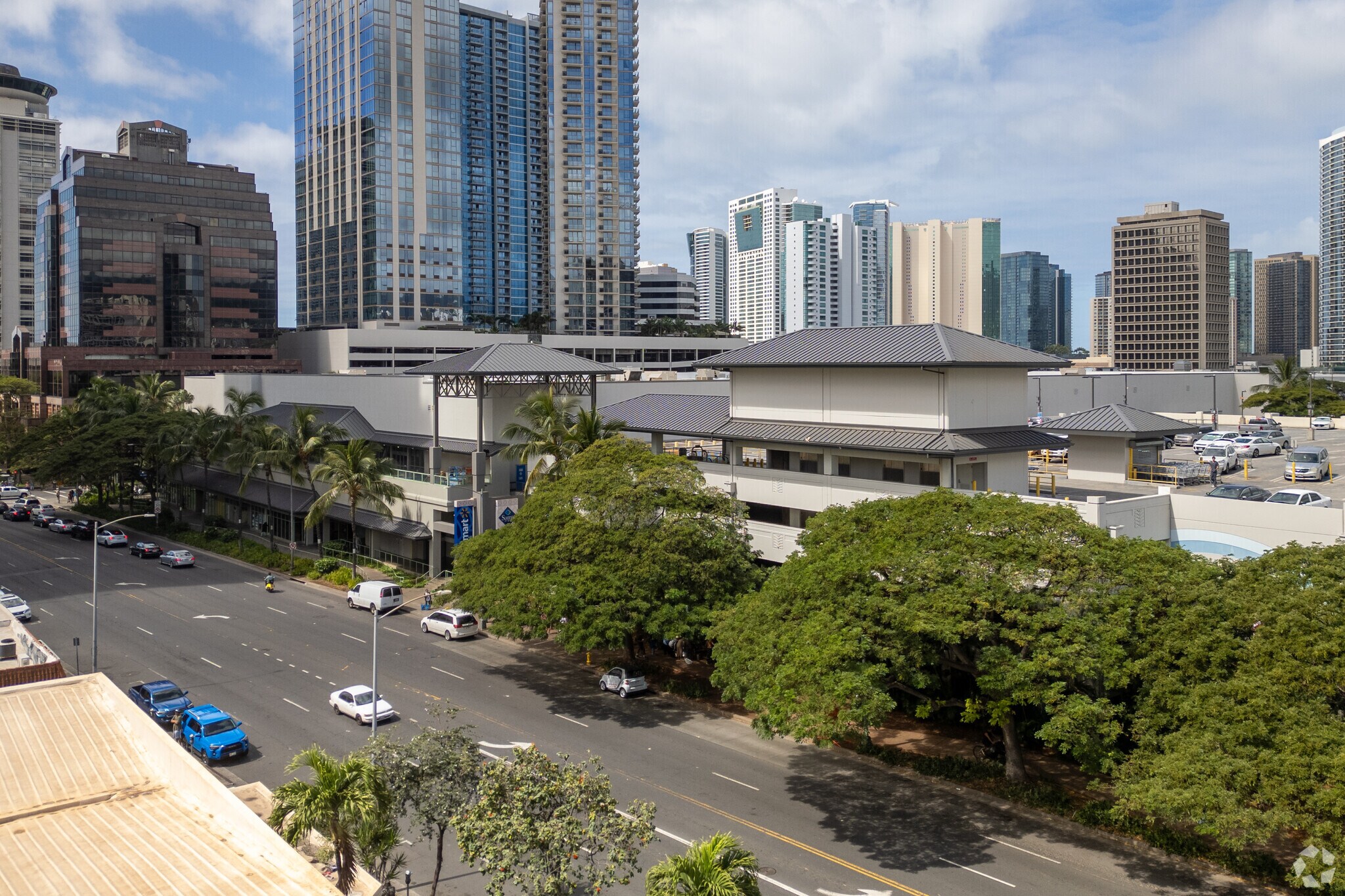700 Keeaumoku St, Honolulu, HI à louer Photo principale– Image 1 sur 8