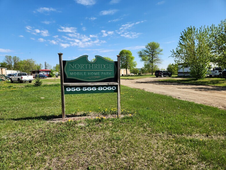 362 Northridge Dr, Minto, ND à vendre - Photo principale – Image 1 sur 1