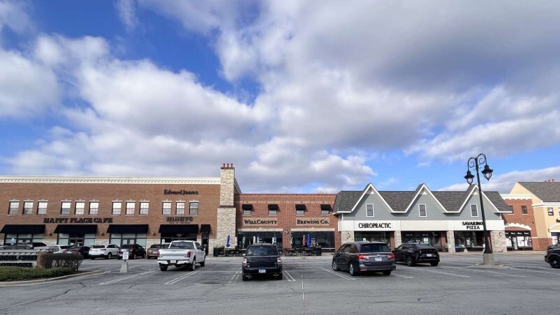1136-1144 W Jefferson St, Shorewood, IL à louer - Photo de l’immeuble – Image 1 sur 6