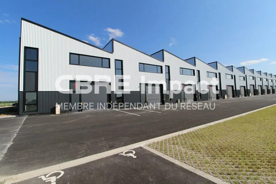 12-14 Avenue Des Goisses, Cormontreuil à louer - Photo de l’immeuble – Image 1 sur 7