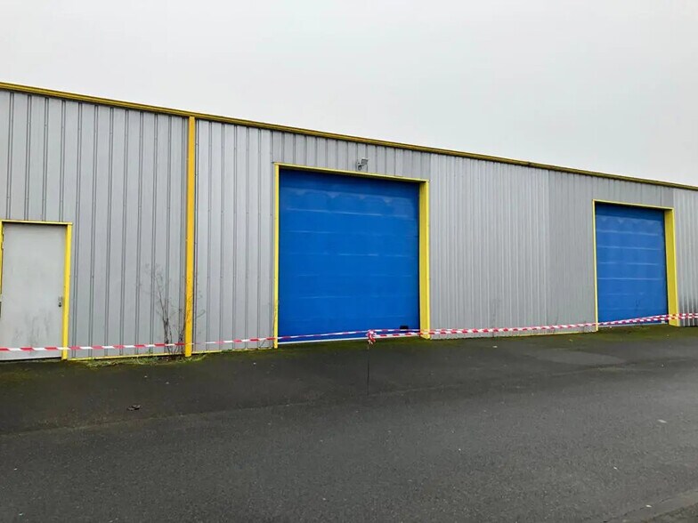 Industriel/Logistique dans Amboise à vendre - Photo de l’immeuble – Image 2 sur 2