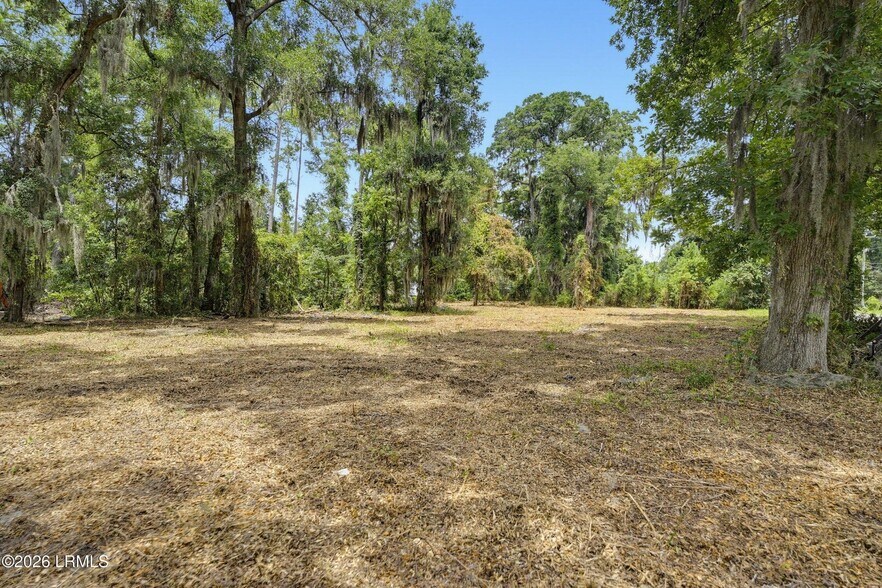 Old Jericho Rd portefeuille de 2 biens à vendre sur LoopNet.fr - Photo principale – Image 2 sur 2