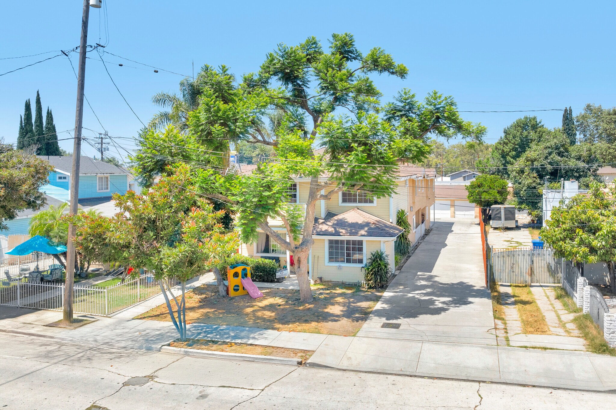 8011 Comstock Ave, Whittier, CA à vendre Photo principale– Image 1 sur 12