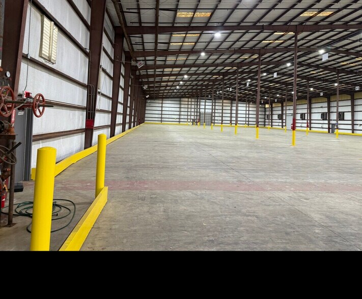 950 S Business Park, Port Arthur, TX à louer - Photo de l’immeuble – Image 2 sur 10