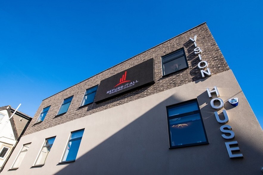 Station Rd, Borehamwood à louer - Photo de l’immeuble – Image 2 sur 4