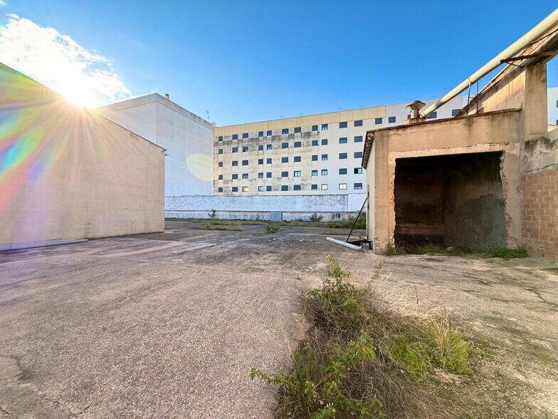 Carrer Emilio Donat, 7, Carcaixent, Valencia à vendre - Photo de l’immeuble – Image 2 sur 21