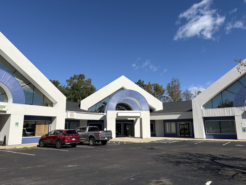 108 Fisherville Rd, Concord, NH à louer - Photo de l’immeuble – Image 2 sur 15