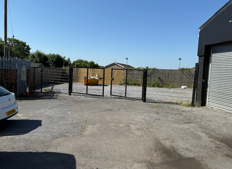 30 Danlan Rd, Burry Port à vendre - Photo de l’immeuble – Image 2 sur 5