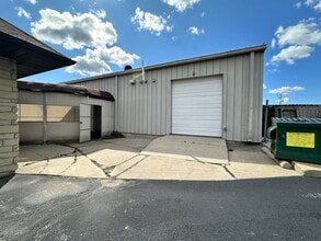 7401 Coldwater Rd, Fort Wayne, IN à louer Photo intérieure– Image 2 sur 2