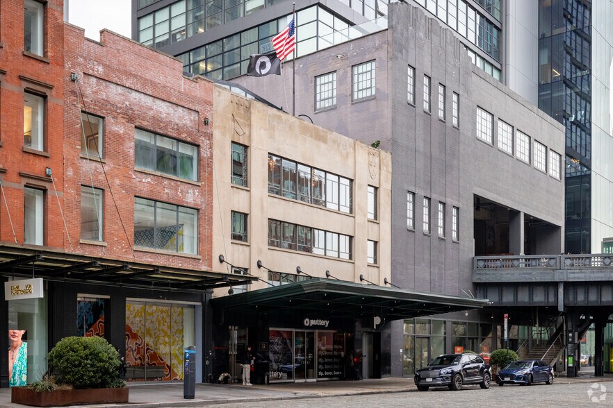 446 W 14th St, New York, NY à vendre - Photo de l’immeuble – Image 1 sur 7