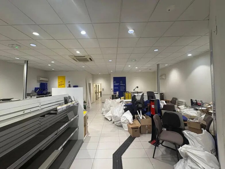 Local commercial dans Nantes à vendre - Photo de l’immeuble – Image 3 sur 5