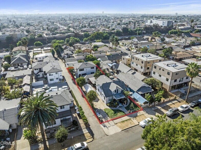 3514 E 7th St, Los Angeles, CA à vendre - Photo principale – Image 1 sur 10