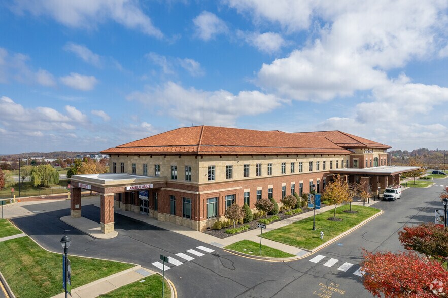 601 Watkins Centre Pky, Midlothian, VA à louer - Photo principale – Image 1 sur 6