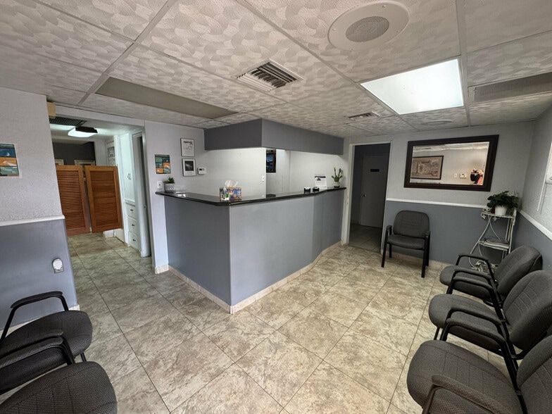 522 E Southern Ave, Phoenix, AZ à vendre - Hall d’entrée – Image 2 sur 2