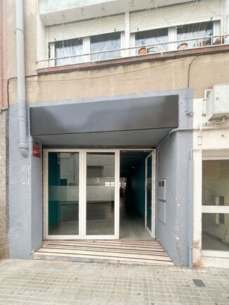 Plus de détails pour Carrer Castillejos, 44, Sant Cugat del Vallès - Local commercial à louer