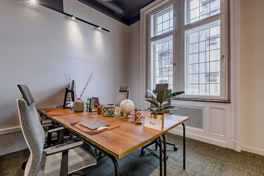 Bureau dans Lille à louer - Photo de l’immeuble – Image 3 sur 11