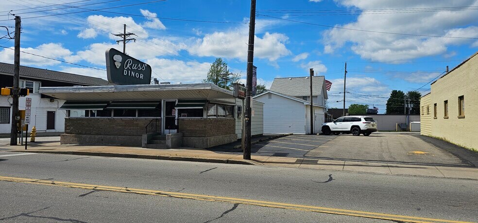 2902 Buffalo Rd, Erie, PA à vendre - Photo de l’immeuble – Image 2 sur 11