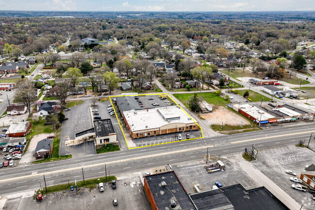 Plus de détails pour 700 N Cannon Blvd, Kannapolis, NC - Local commercial à vendre