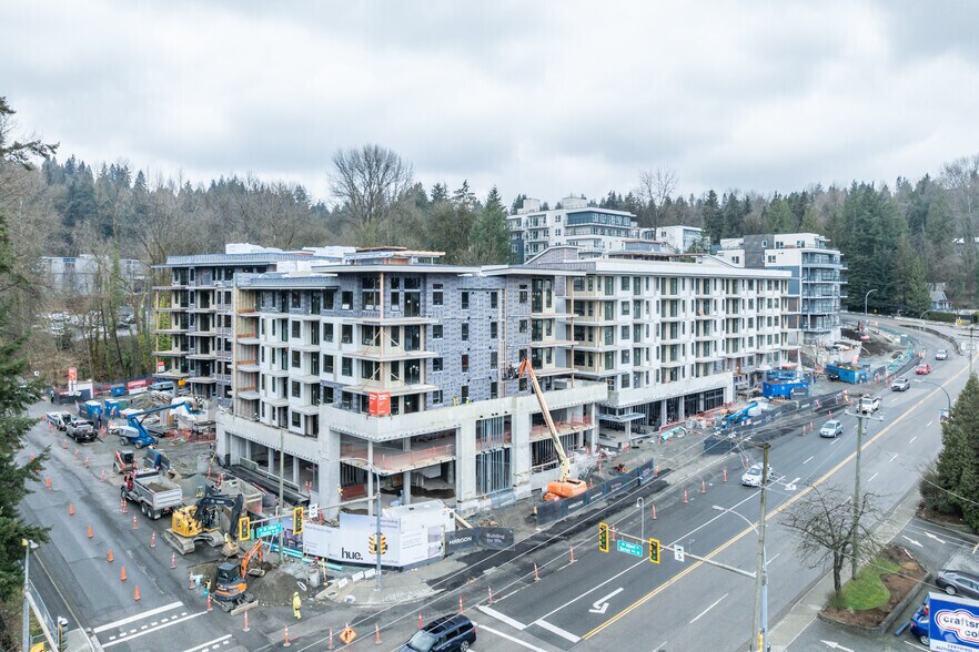 2021 St. Johns St, Port Moody, BC à vendre - Photo de l’immeuble – Image 2 sur 3