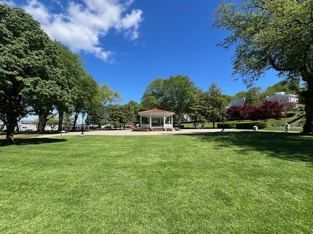 256 Main St, Northport, NY à louer - Photo de l’immeuble – Image 3 sur 13