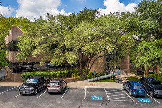 Plus de détails pour 9005 Mountain Ridge Dr, Austin, TX - Bureau à vendre