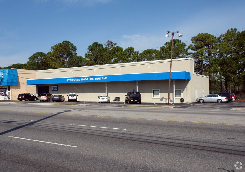 1714 Us-17 Hwy S, North Myrtle Beach, SC à louer - Photo de l’immeuble – Image 1 sur 2