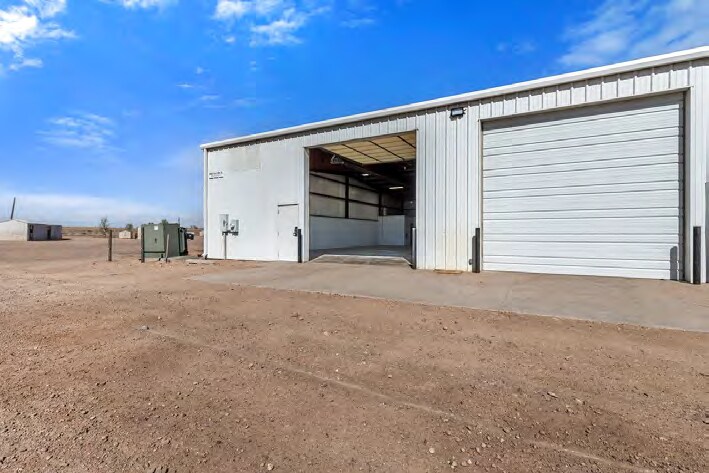 2040 E 8th St, Greeley, CO à louer - Photo de l’immeuble – Image 2 sur 6