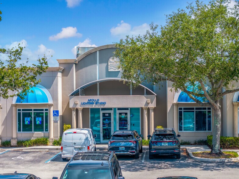 2860 W State Road 84, Fort Lauderdale, FL à vendre - Photo de l’immeuble – Image 2 sur 4