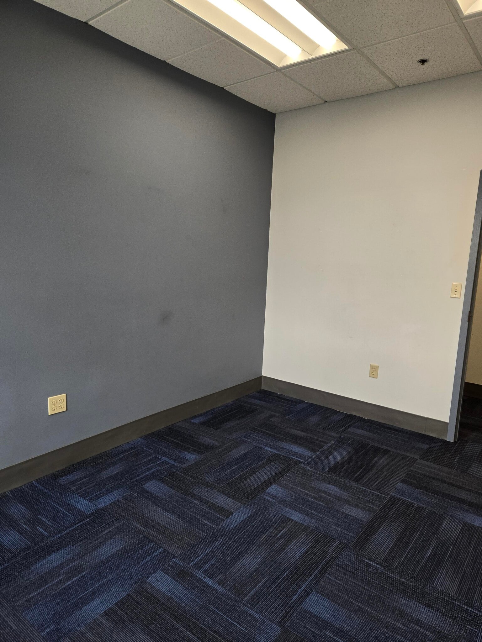 20 Commercial Dr, Dracut, MA à louer Photo intérieure– Image 1 sur 3