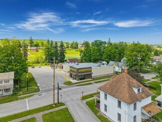 Plus de détails pour 726 Main St, Polk, PA - Local commercial à vendre