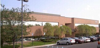 Plus de détails pour 28580 Orchard Lake Rd, Farmington Hills, MI - Bureau à louer