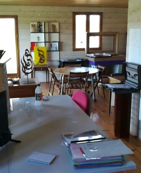 Bureau dans Feuillade à vendre - Photo intérieure – Image 3 sur 3
