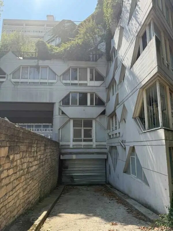 Plus de détails pour Local d'activités à louer