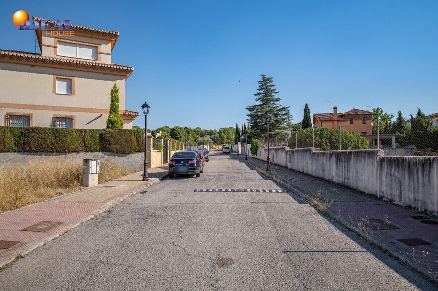 Calle Atenas, 10, Atarfe, Granada à vendre - Photo de l’immeuble – Image 2 sur 33