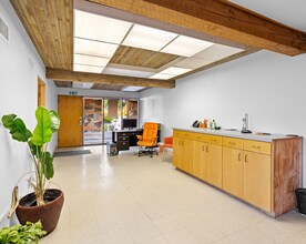 220 Foothills Rd, Lake Oswego, OR à louer Photo intérieure– Image 1 sur 4