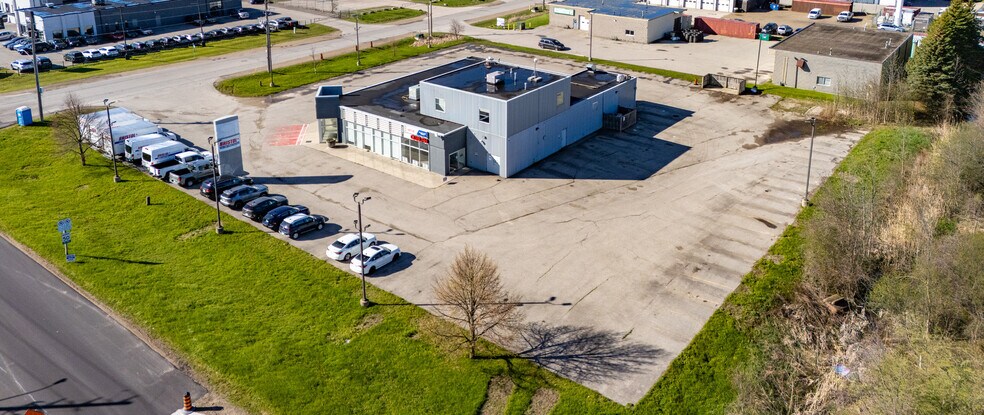 1 Malcolm Rd, Guelph, ON à louer - Photo de l’immeuble – Image 3 sur 7
