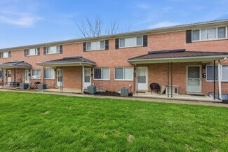 Plus de détails pour 5780 N Meadows Blvd, Columbus, OH - Logement à vendre