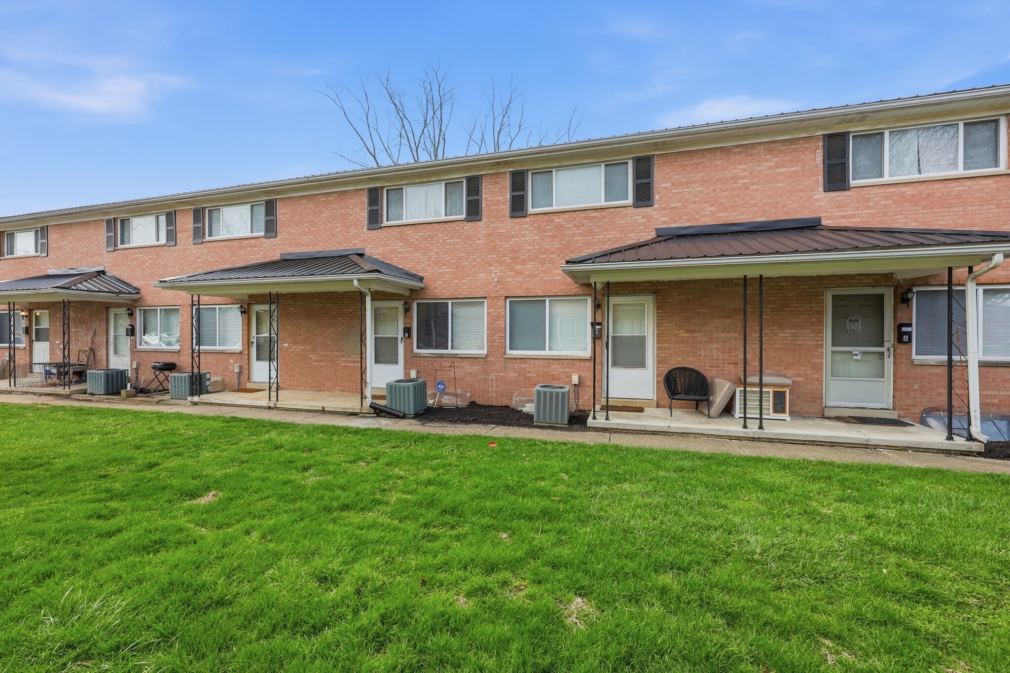 5780 N Meadows Blvd, Columbus, OH à vendre Photo principale– Image 1 sur 31