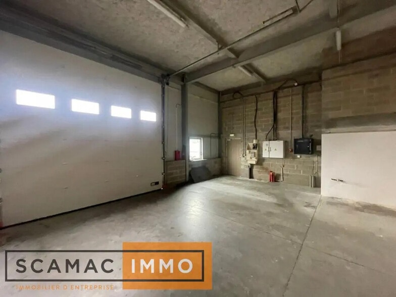 Bureau dans Brétigny-sur-Orge à louer - Photo intérieure – Image 3 sur 9